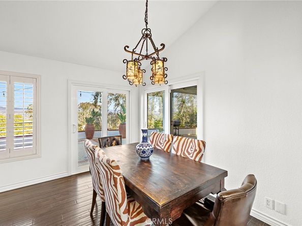 3030 Mountain View Dr, Laguna Beach CA 92651