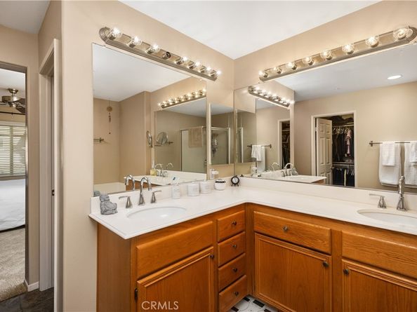 38 Red Bud, Aliso Viejo CA 92656