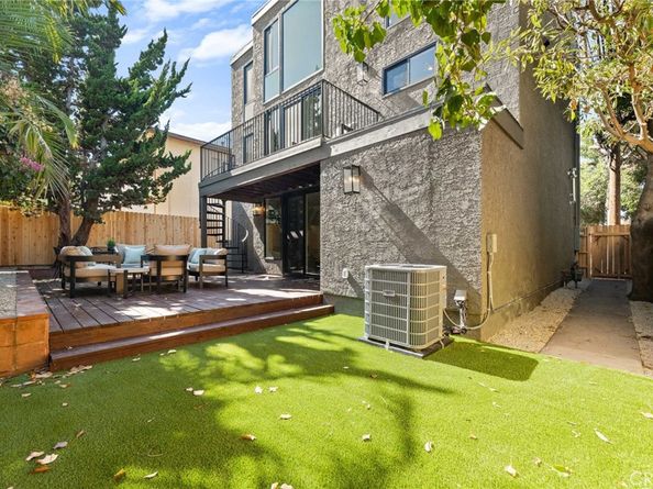 11916 Idaho Avenue, Los Angeles CA 90025