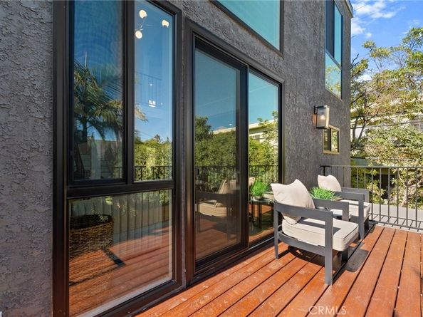 11916 Idaho Avenue, Los Angeles CA 90025