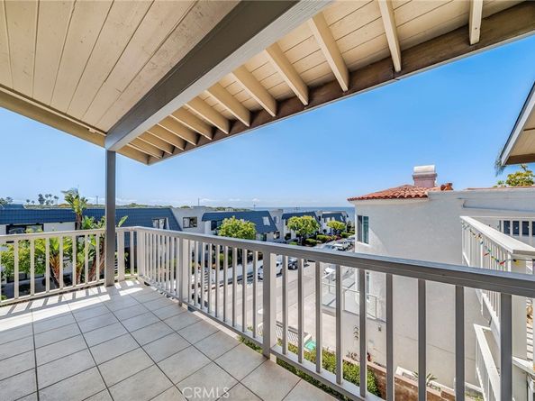 236 Avenida Lobeiro, San Clemente CA 92672
