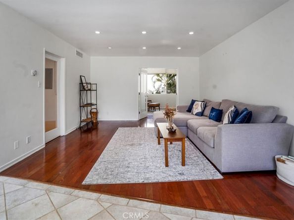 1525 N Hayworth Avenue 205, Los Angeles CA 90046