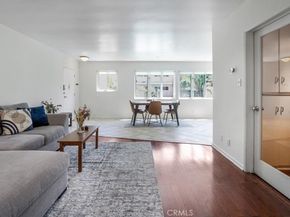 1525 N Hayworth Avenue 205, Los Angeles CA 90046