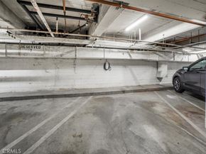 1525 N Hayworth Avenue 205, Los Angeles CA 90046