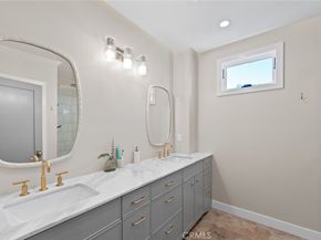 2656 Locksley, Los Angeles CA 90039