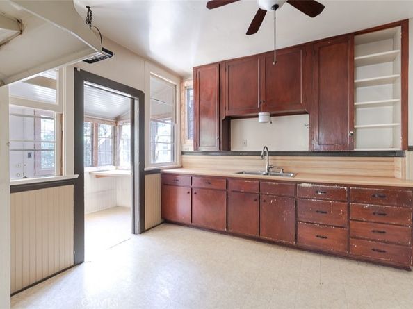 734 Saint John Avenue, Pasadena CA 91105