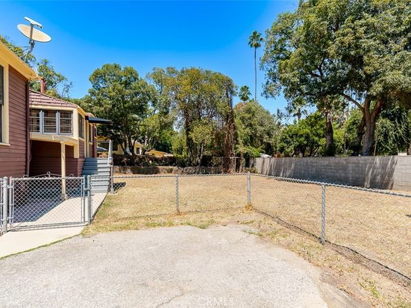 734 Saint John Avenue, Pasadena CA 91105