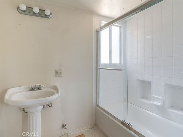 734 Saint John Avenue, Pasadena CA 91105