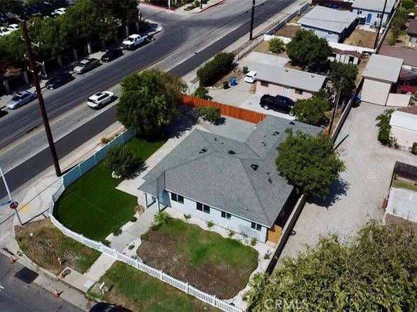 1191 E Laxford, Azusa CA 91702