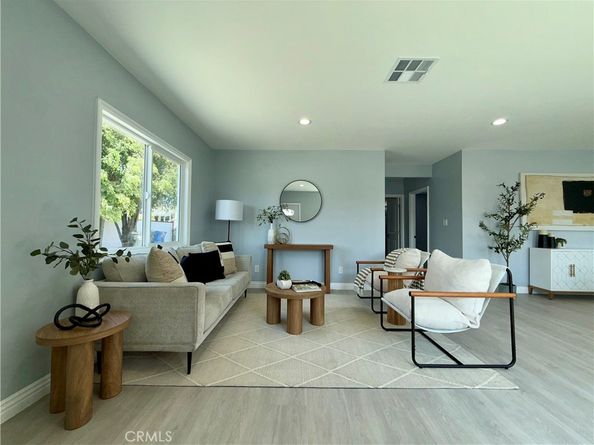 1191 E Laxford, Azusa CA 91702