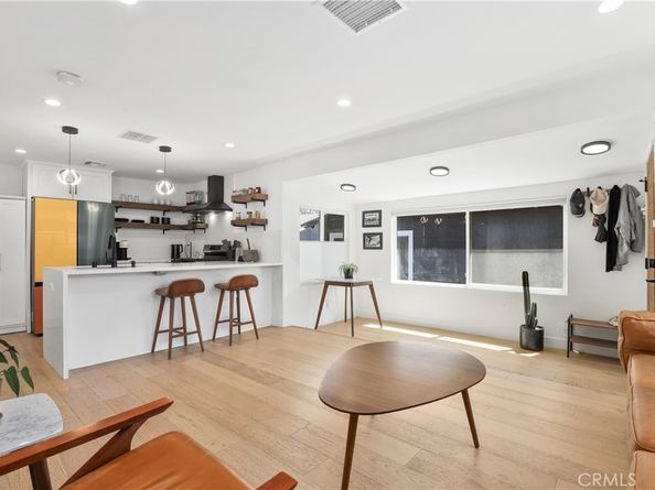 3439 Plata Street, Los Angeles CA 90026