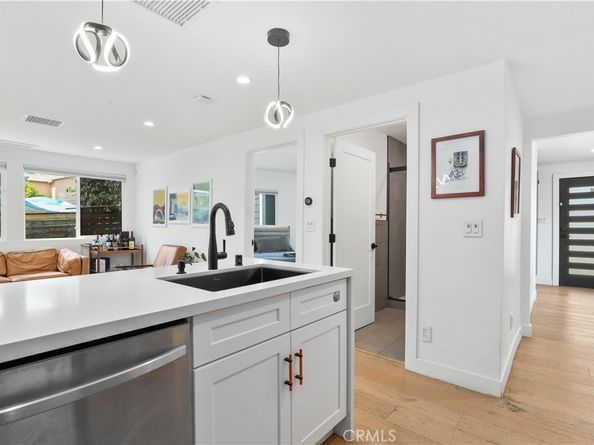 3439 Plata Street, Los Angeles CA 90026