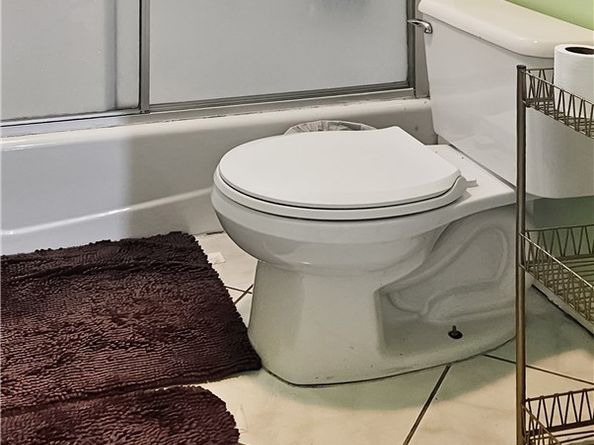 622 W 91st, Los Angeles CA 90044