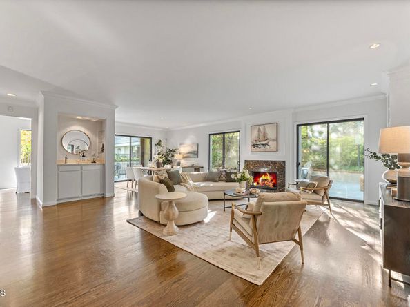 211 S Orange Grove Boulevard 5, Pasadena CA 91105