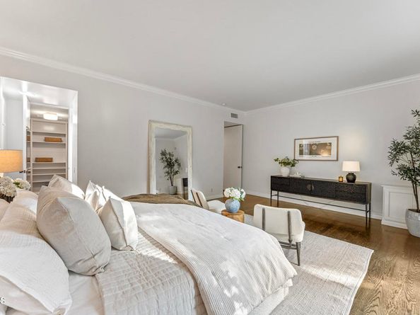 211 S Orange Grove Boulevard 5, Pasadena CA 91105