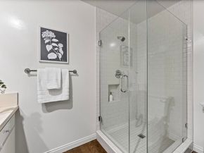 211 S Orange Grove Boulevard 5, Pasadena CA 91105