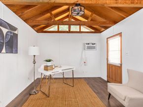 3015 Henrietta Avenue, La Crescenta CA 91214
