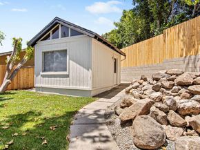 3015 Henrietta Avenue, La Crescenta CA 91214
