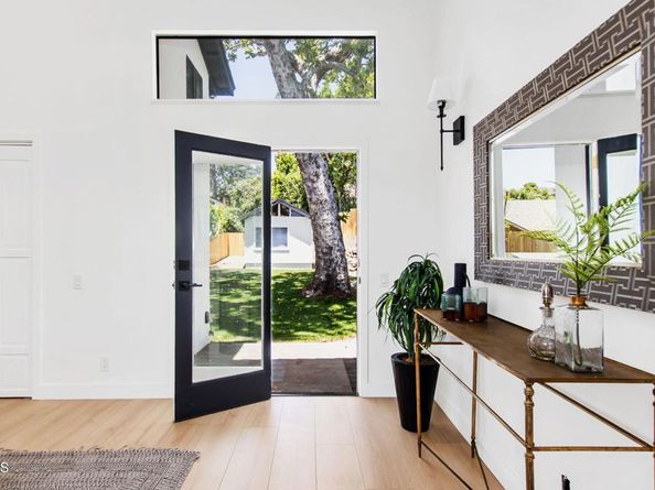 3015 Henrietta Avenue, La Crescenta CA 91214