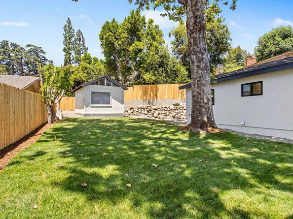 3015 Henrietta Avenue, La Crescenta CA 91214