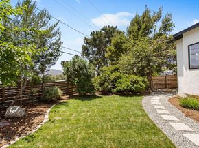 3015 Henrietta Avenue, La Crescenta CA 91214