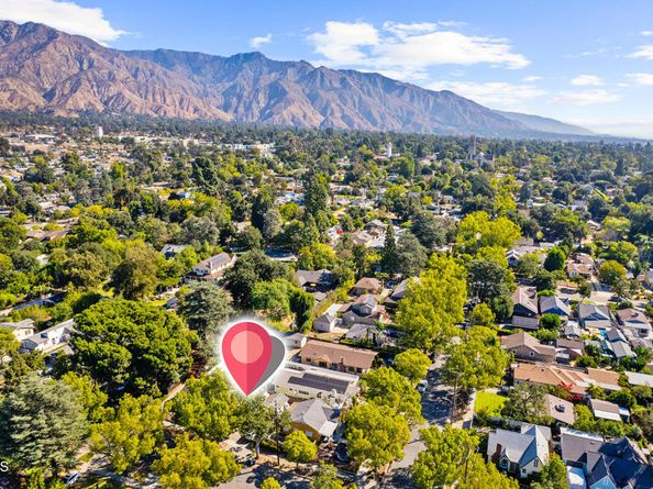 1766 N Madison Avenue, Pasadena CA 91104