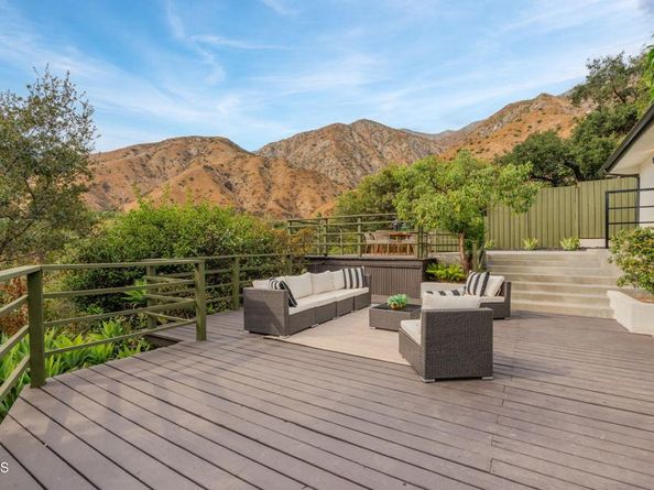 645 Oak Crest Drive, Sierra Madre CA 91024