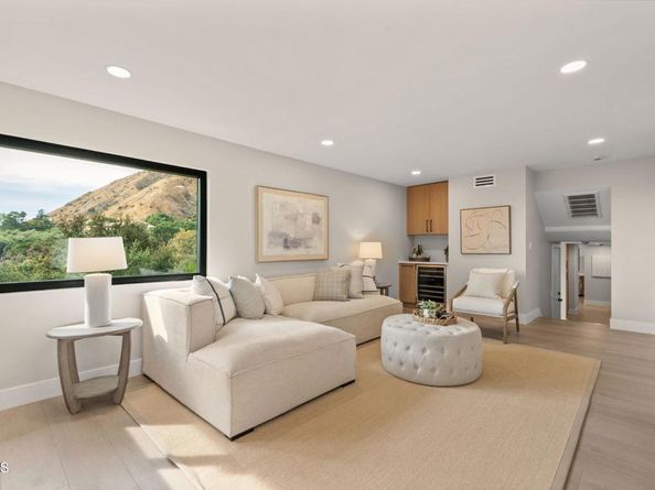 645 Oak Crest Drive, Sierra Madre CA 91024