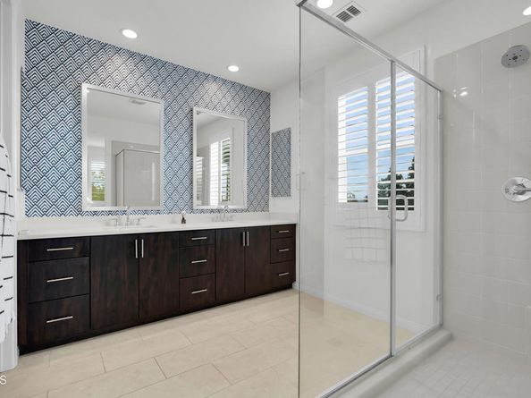 900 N Primrose Lane A, Azusa CA 91702