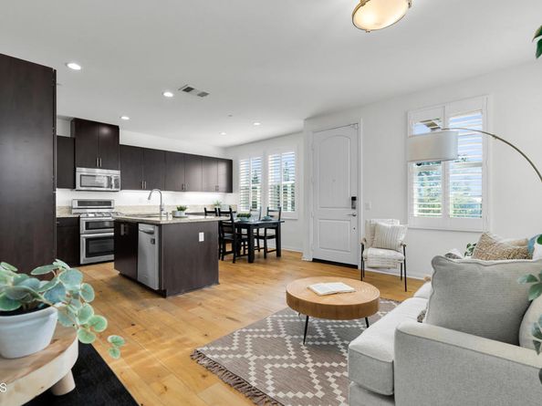 900 N Primrose Lane A, Azusa CA 91702