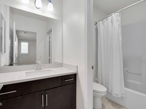 900 N Primrose Lane A, Azusa CA 91702