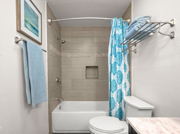 4499 Via Marisol 321, Los Angeles CA 90042