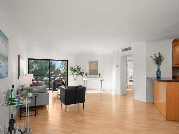 4499 Via Marisol 321, Los Angeles CA 90042