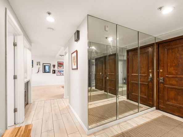 880 W 1st Street 302, Los Angeles CA 90012