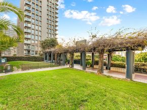 880 W 1st Street 302, Los Angeles CA 90012