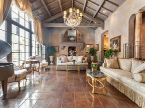 1205 Linda Vista Avenue, Pasadena CA 91103