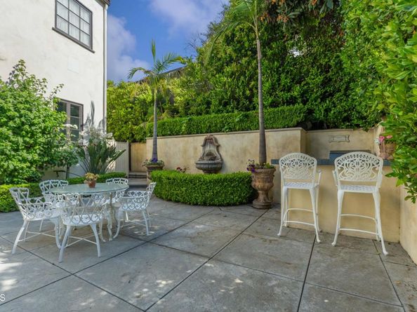 1205 Linda Vista Avenue, Pasadena CA 91103