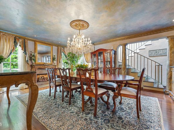 1205 Linda Vista Avenue, Pasadena CA 91103