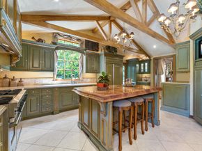 1205 Linda Vista Avenue, Pasadena CA 91103