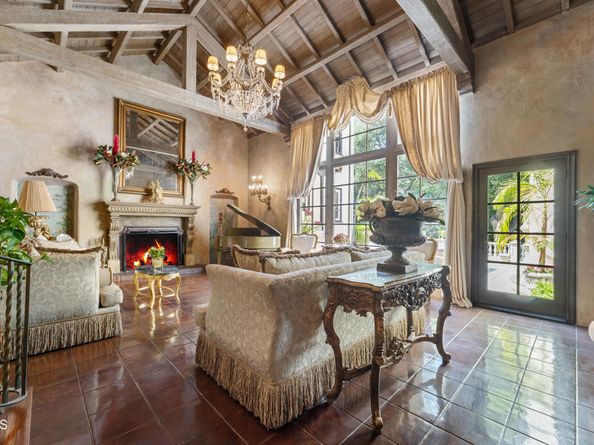 1205 Linda Vista Avenue, Pasadena CA 91103