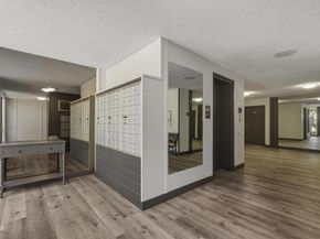 320 E Stocker Street 205, Glendale CA 91207