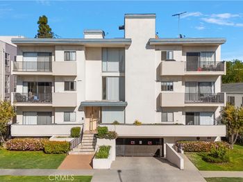 858 S Shenandoah Street