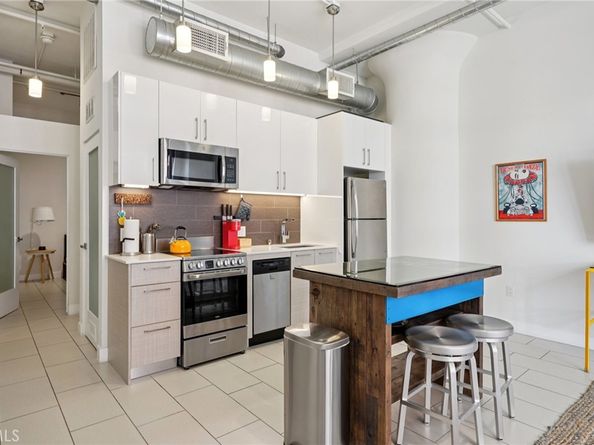 939 S Broadway 203, Los Angeles CA 90015