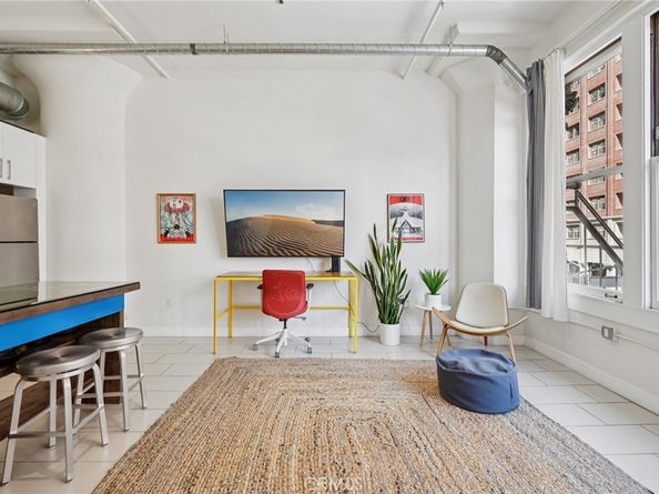 939 S Broadway 203, Los Angeles CA 90015