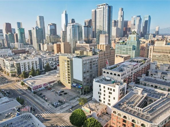 939 S Broadway 203, Los Angeles CA 90015