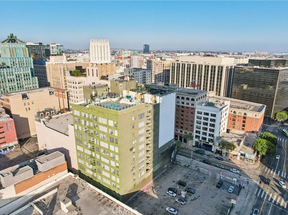 939 S Broadway 203, Los Angeles CA 90015