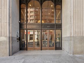 939 S Broadway 203, Los Angeles CA 90015