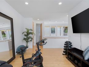 2303 Vista Drive, Manhattan Beach CA 90266