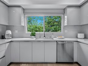 14157 Tiara Street 101, Sherman Oaks CA 91401