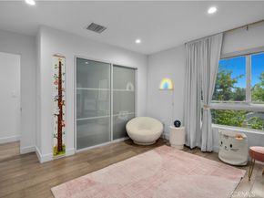 14157 Tiara Street 101, Sherman Oaks CA 91401